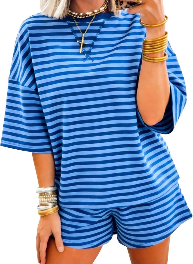 Light Striped Lounge Set